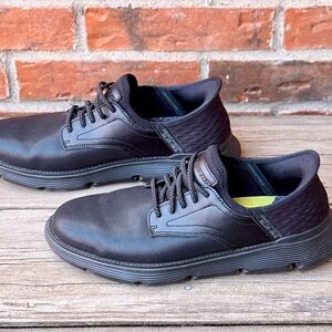 Skechers Hands Free Slip Ins Men's Black Leather Air Cooled Sneakers Sz 10.5